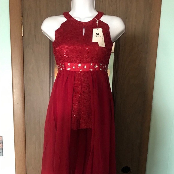 Dress - Picture 2 of 4